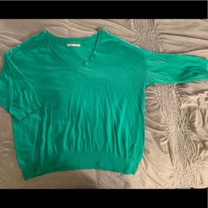 Green Old Navy Sweater